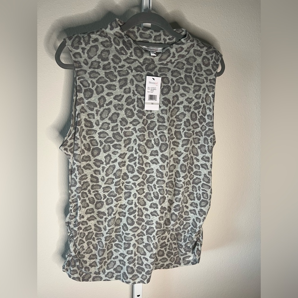 NWT Skinny Girl Jeans Sleeveless Mock Neck Top